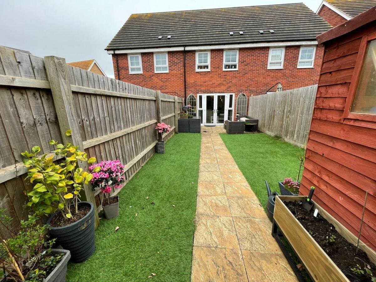 Comet place Wellingborough Buitenkant foto